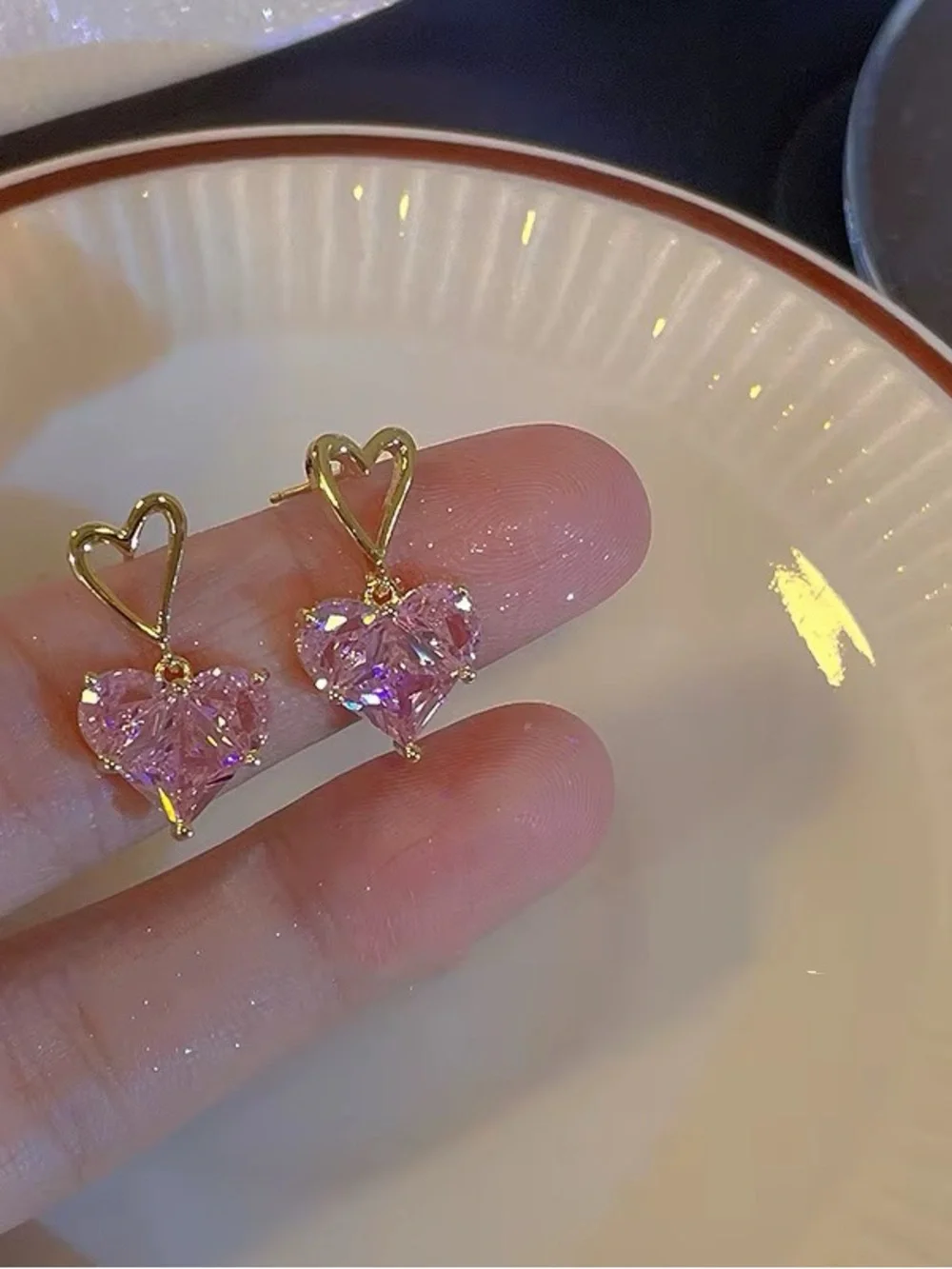*** High Quality Gold Heart Drop Earrings with Pink Crystal Heart